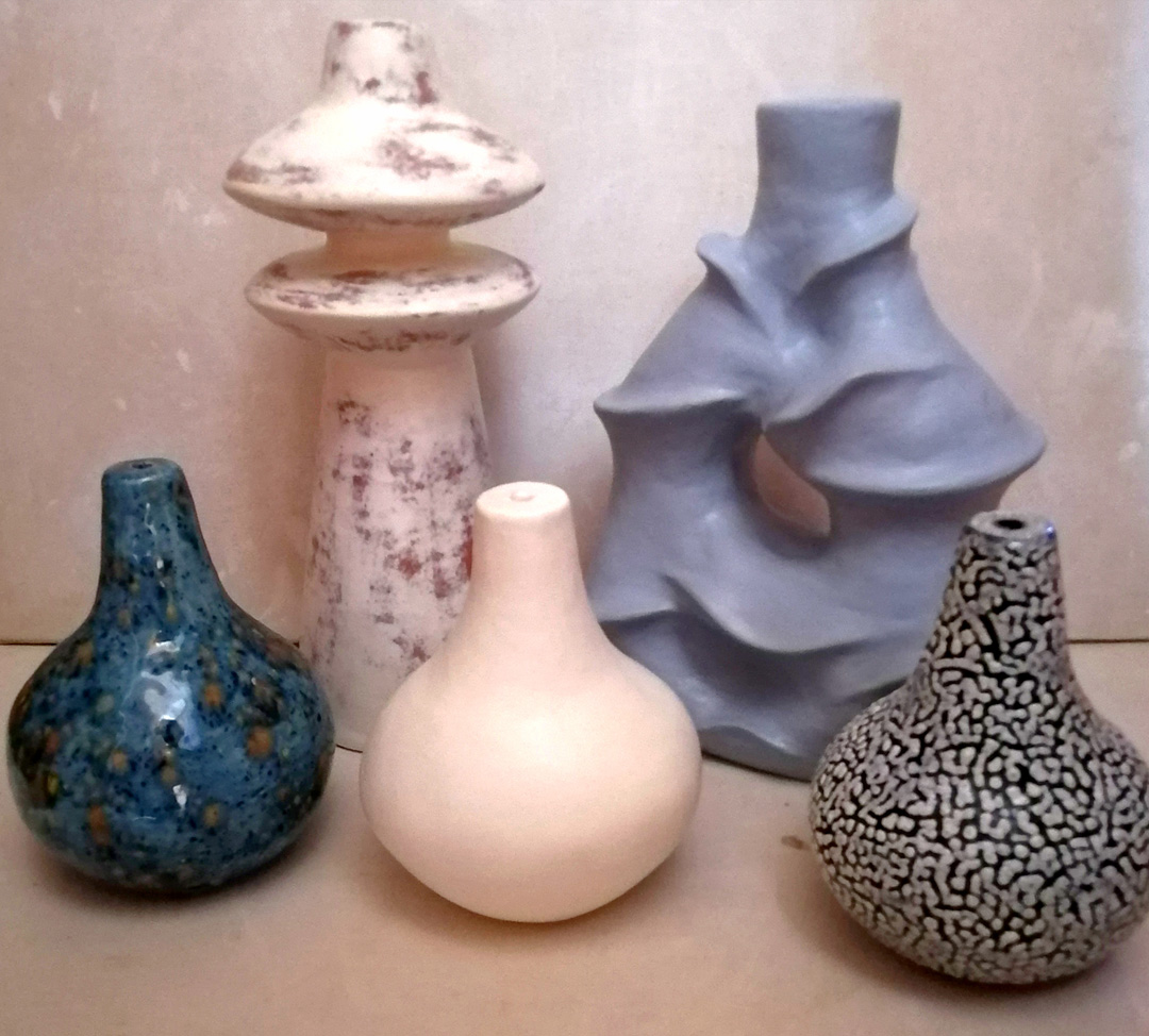 sculpture vases